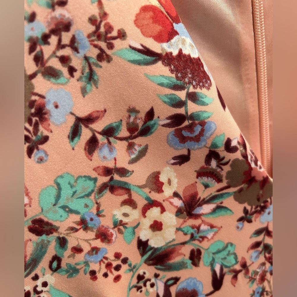 New York & Co Floral Print Cap Sleeve Dress- NWOT - Picture 3 of 3